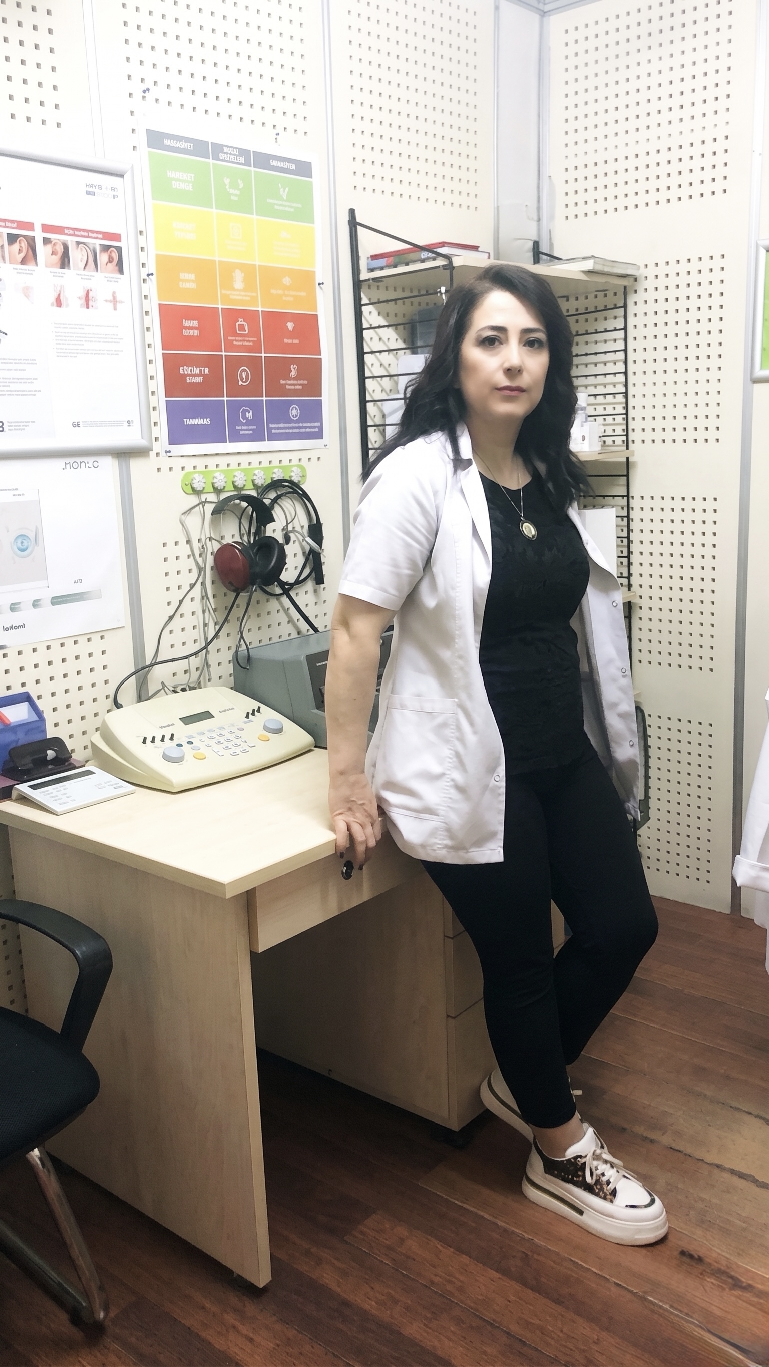 Odyolog Tülin Güngör — Çabases İşitme Cihazları Kızılay merkezi